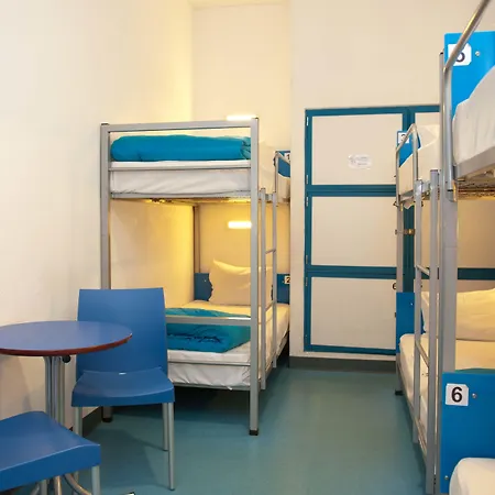 Hostel Hi - De Juventude *