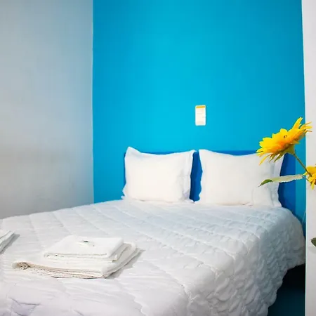 Hi - De Juventude Hostel *