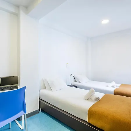 Hi - De Juventude Hostel *