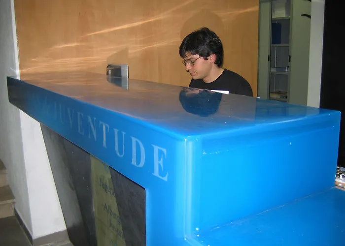 Hi - De Juventude Hostal *