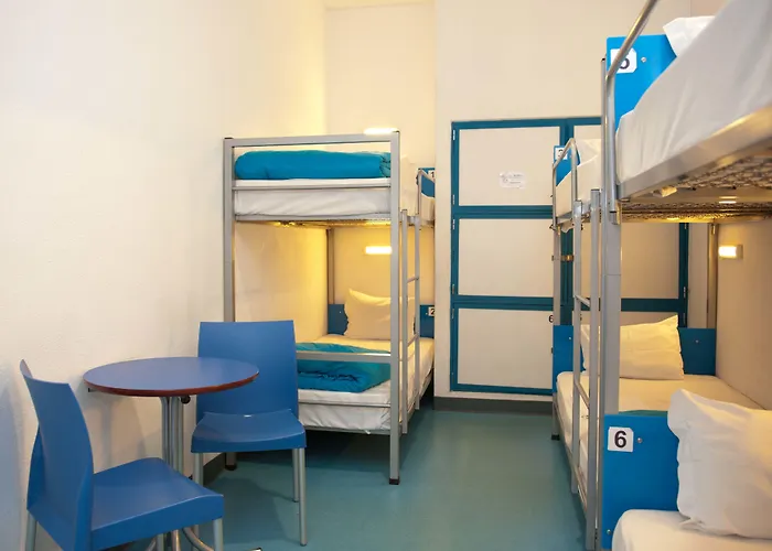 Hostal Hi - De Juventude *