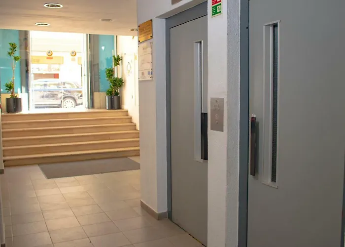 Hostal Hi - De Juventude *