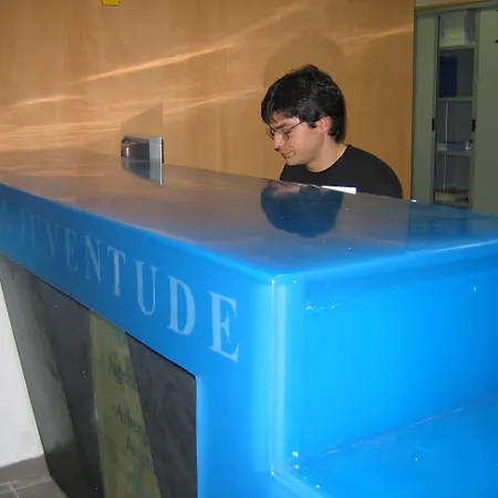 Hi - De Juventude אכסניה *