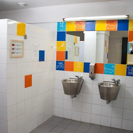 Hi - De Juventude אכסניה ליסבון